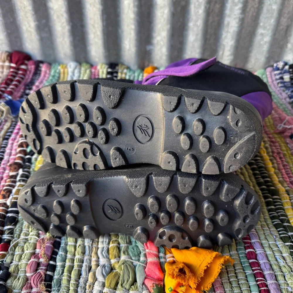 LL Bean Kids 5 Snow Boots Purple Black Nylon PVC Winter ONA82 USA Assembled